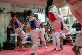 Wenn du alles unter Kontrolle hast, kickst du nicht schnell genug.#taekwondo #FightLikeAGirl #WeTrainHarder #CoachCesarValentim #ASKÖWien #ParaTaekwondo #WorldTaekwondo #ChungDoKwan #wientkd #asköwatwien #WienTaekwondo #TaekwondoWien  #WirSindTaekwondo #vivobarefoot #vivobarefootshoes #schmelz #wien #neubau #rudolfsheimfünfhaus #haltdiepratzeFoto @msolo34
